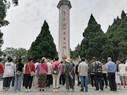 大别山红色教育培训基地.jpg