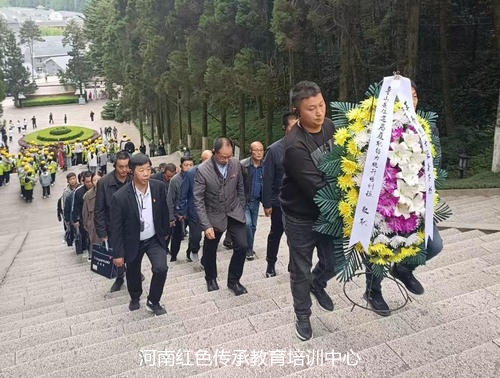 井冈山精神红色教育基地.jpg