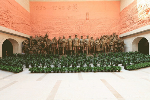 延安革命纪念馆内.jpg