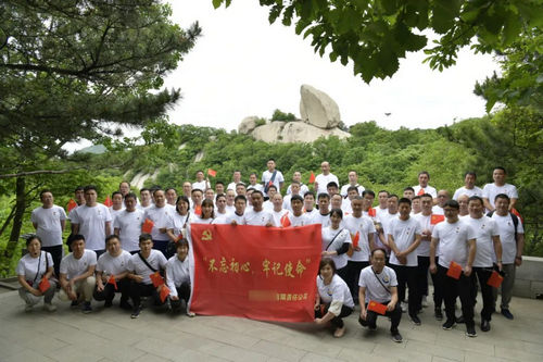 嵩县天池山爱国主义教育基地.jpg