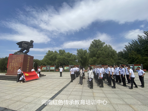 杨根思部队旅史馆.jpg