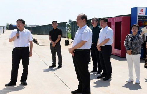 郑州市委书记安伟调研新郑佳海临空产业园.jpg